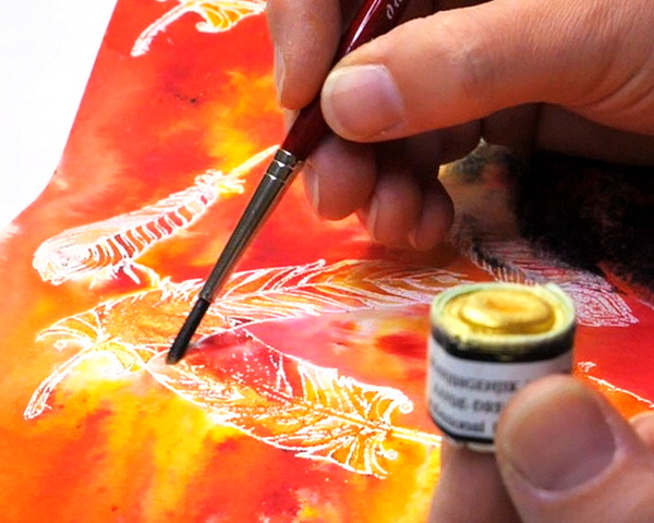 Adding highlights to embossed feathers using Beam Paints