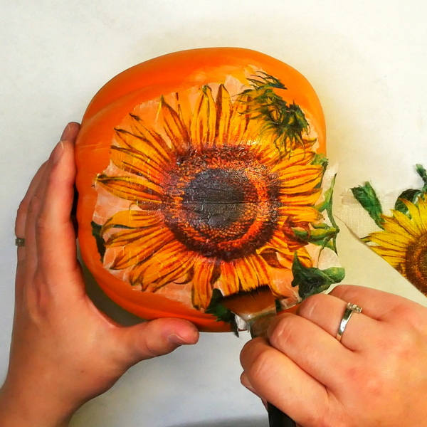 Napkin Decoupage on Pumpkin