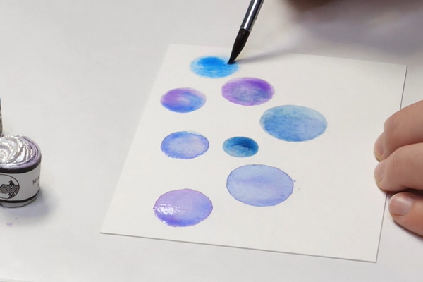 Blending Purple and Blue Watercolors to make Simple Watercolor Christmas Cards