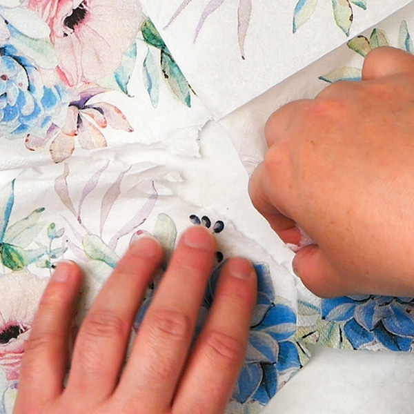 How to tear napkins for an art journal project