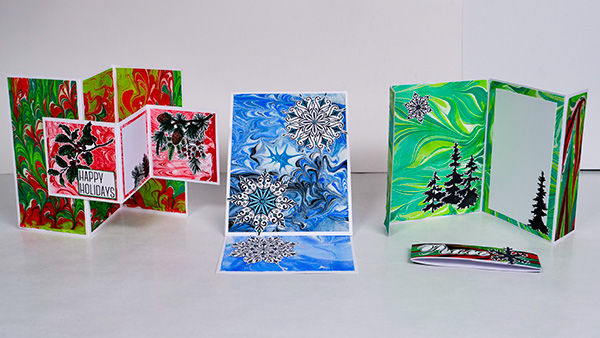 Easy holiday cards featuring water marbling prints