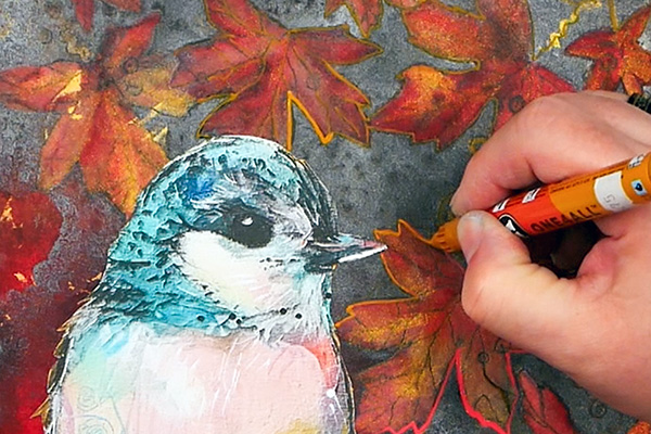 Adding in highlights with Molotow Ochre Paint Pen