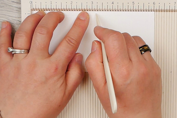 Scoring paper for art paperclip