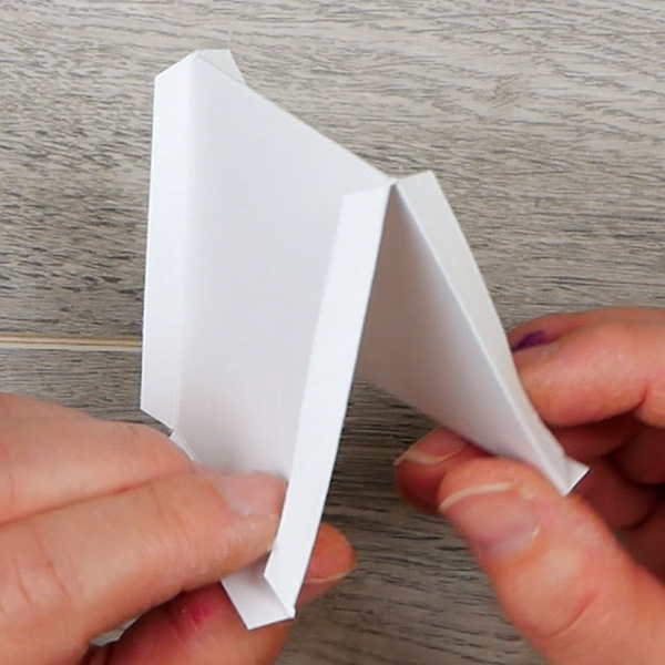 Folding the inside cover of an art paperclip
